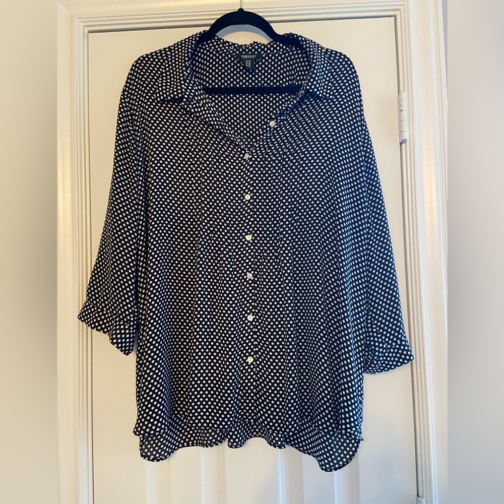 Black and white button up top.